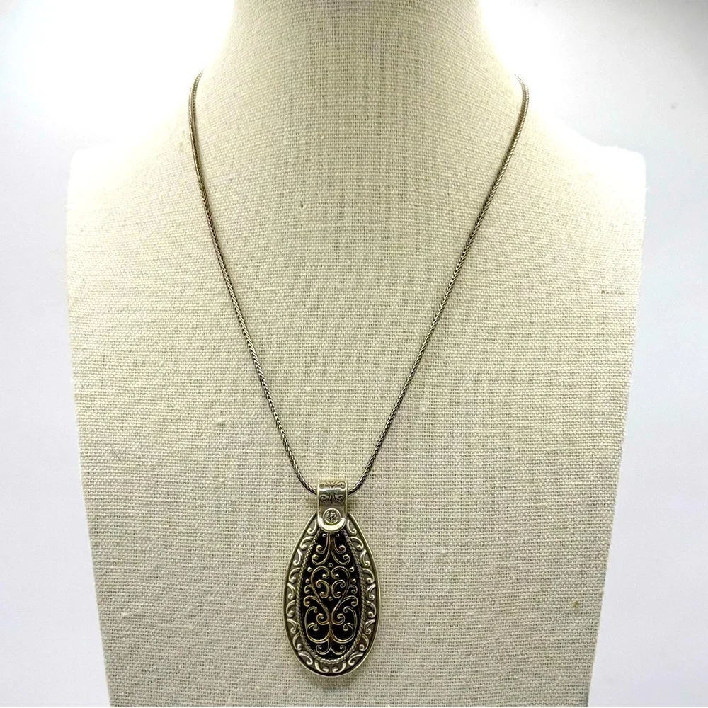 Brighton Castillo Elegant‎ Filigree Pendant Necklace Swirling Pattern Reversible